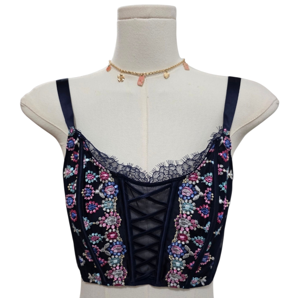 Victorias secret velvet and embroidered lace up corset bundle - green, pink,blue - Picture 6 of 6
